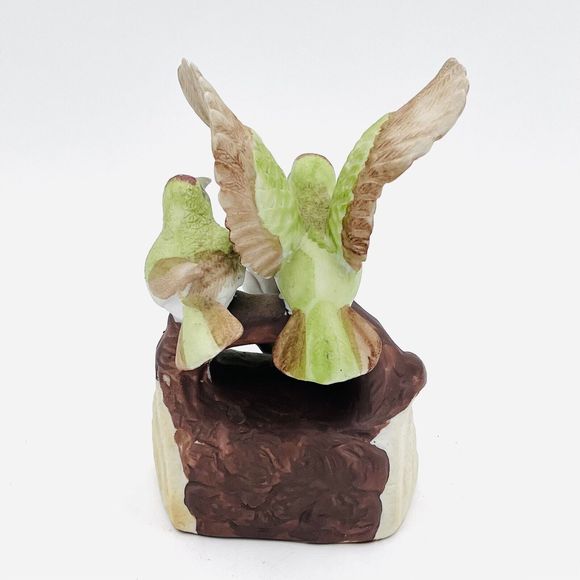 Vintage Hummingbirds On Log Figurine Green With Pink Flower Hand Painted Ceramic - Picture 3 of 5